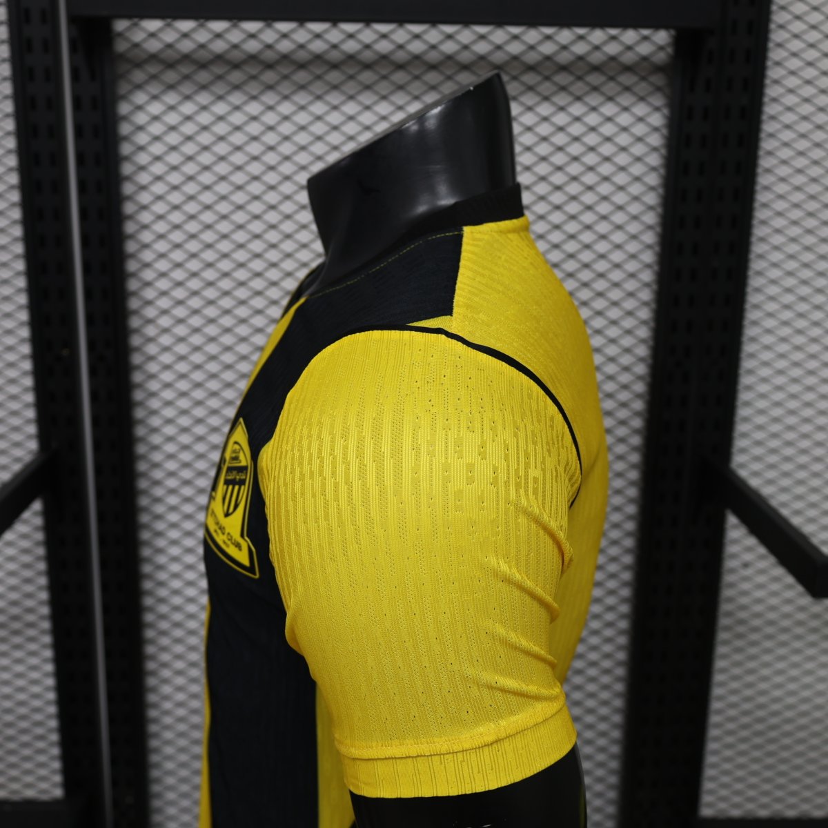 Al-Ittihad 26/27